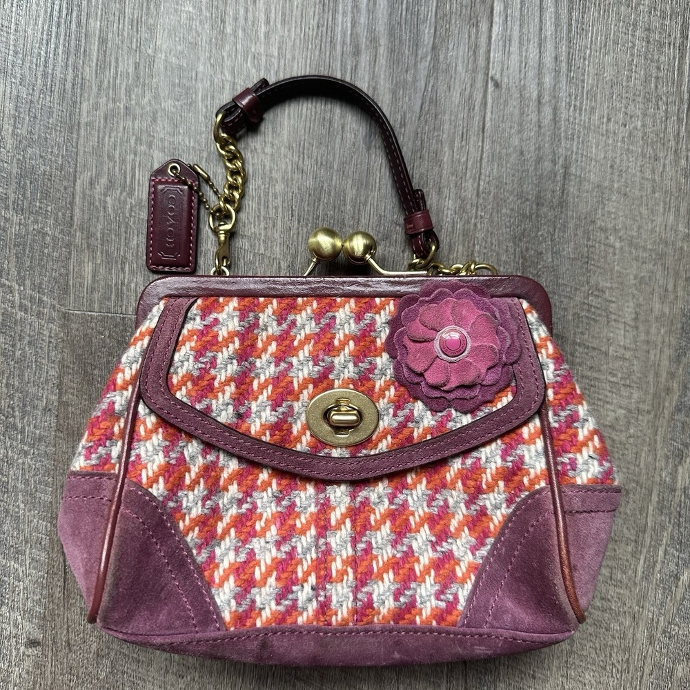 MINT COACH LTD VTG PINK WOOL HOUNDSTOOTH SUEDE KISSLOCK GALLERY FRAMED BAG RARE!